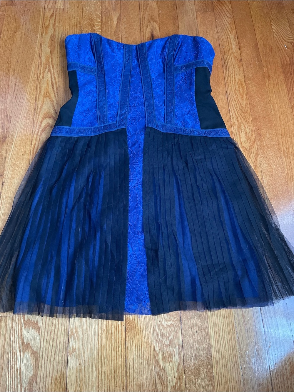 BCBGMaxAzria Cobalt Blue and Black Strapless Pleated Mini Dress
